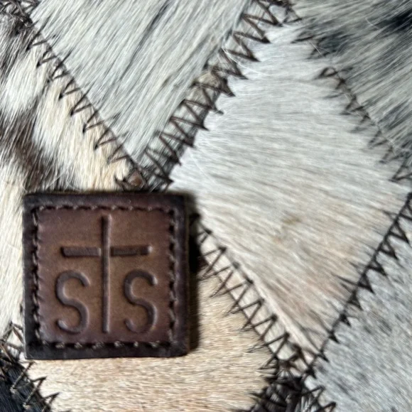 STS Ranchwear Black, Brown and White Patchwork Leather Holder - Picture 2 of 9